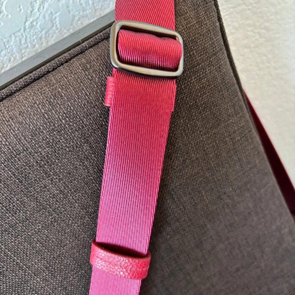 Coach duffel bag in gorgeous red, like new. - Picture 11 of 11